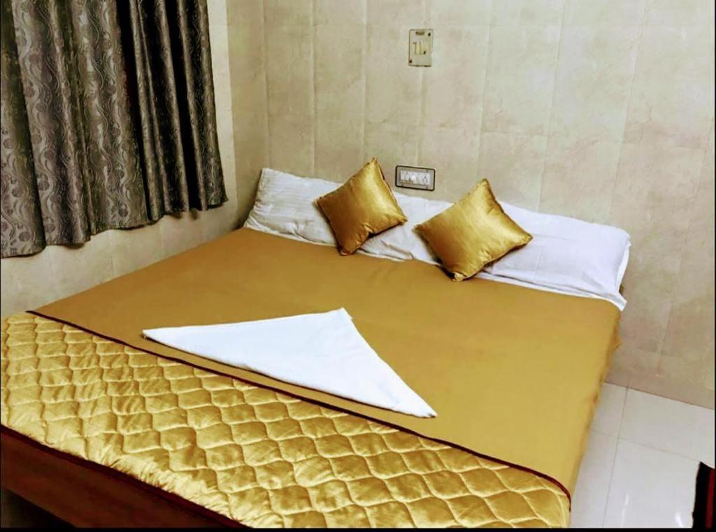 Rehoboth Grand Hotell Kanyakumari Exteriör bild