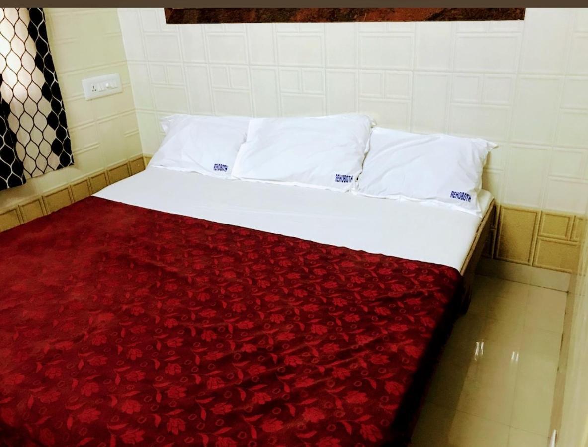 Rehoboth Grand Hotell Kanyakumari Exteriör bild